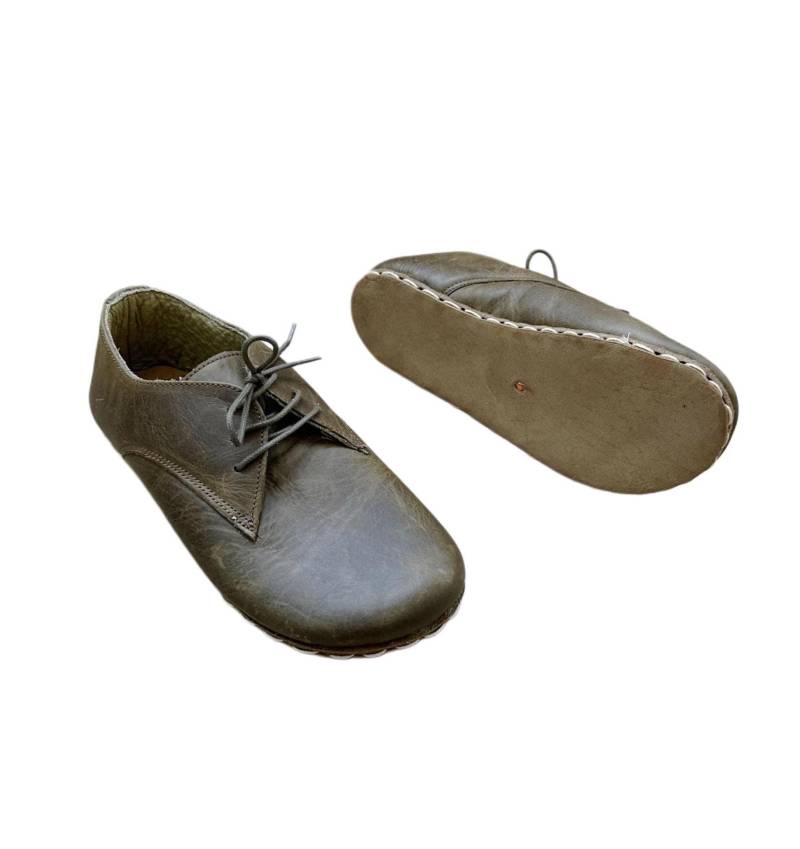 Damen Leder Barfußschuhe Handgemachte Erdungsschuhe, Militärgrün von ATICAgroundingshoes