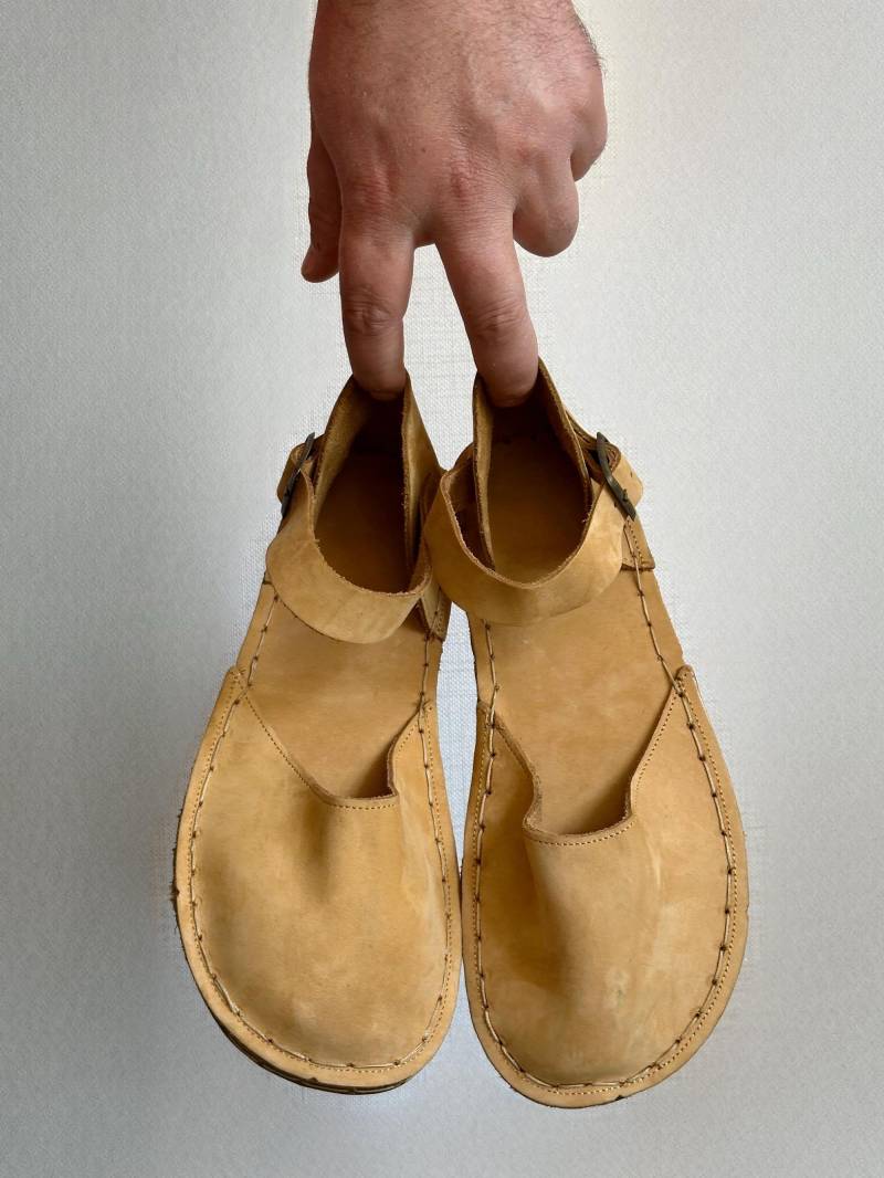 Neu Handgefertigte Leder Erdung Senf Kupfernieten, Barfuß Design Für Frauen von ATICAgroundingshoes