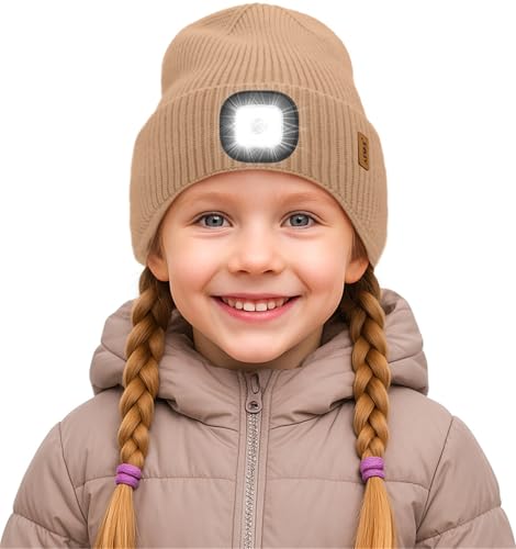 ATNKE Kinder LED Mütze mit Licht, USB Wiederaufladbare 4 LED Beleuchtete Laufmütze Freihändig Stirnlampe Winter Warm Fleece Gefüttert Strick Mütze Geschenke für Jungen und Mädchen/Brown von ATNKE