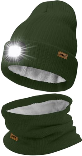 ATNKE LED Mütze mit Licht und Schal Set, Wiederaufladbare USB 4 LED Beleuchtete Laufmütze Winter Warme Gefütterte Fleece Halsschlauch und Stricken Mütze für Herren und Damen Geschenke/Dark Army Green von ATNKE