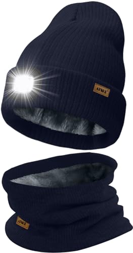 ATNKE LED Mütze mit Licht und Schal Set, Wiederaufladbare USB 4 LED Beleuchtete Laufmütze Winter Warme Gefütterte Fleece Halsschlauch und Stricken Mütze für Herren und Damen Geschenke/Navy von ATNKE