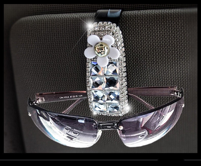 Handgemachte Einzigartige Sonne Visier Clip Niedlichen Autozubehör Reinigen, Strass Weiße Blume Glitzer Kristall Auto Dekoration Am Besten Frauen von ATSlowTimes