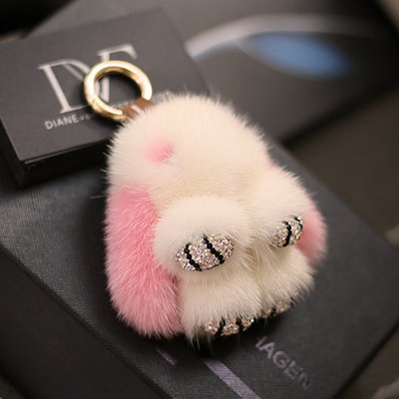 Pelz Hase Schlüsselanhänger Bommeln Anhänger Autozubehör Autoschlüssel Ring Rückspiegel Charm Bayb Pink & Weiß Fell von ATSlowTimes