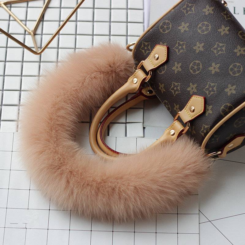 Puffs Taschengurte Tan Pompoms Pelzhandtaschengurte Benutzerdefinierte Flauschige Tasche/Geldbörse Bands Apricot Hellbraun Farbe Pfirsich-Fuzz von ATSlowTimes