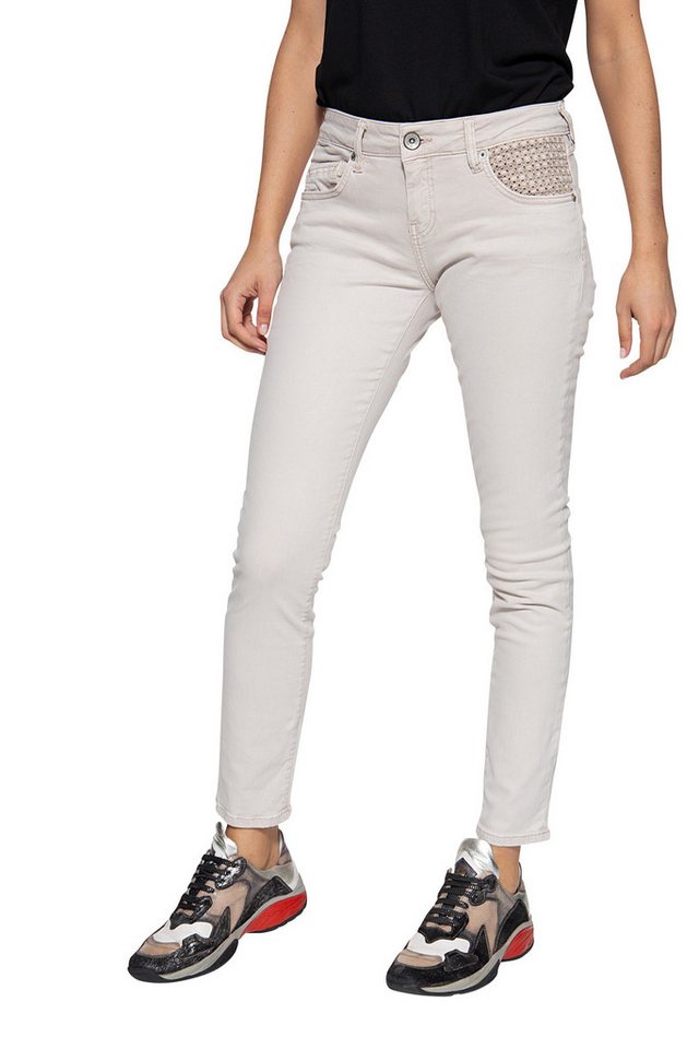 ATT Jeans 5-Pocket-Jeans Leoni mit Lochstickerei am Tascheneingriff von ATT Jeans