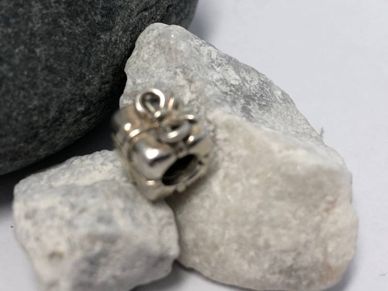 Pandora Geschenk Charm von ATZAJEWELRY