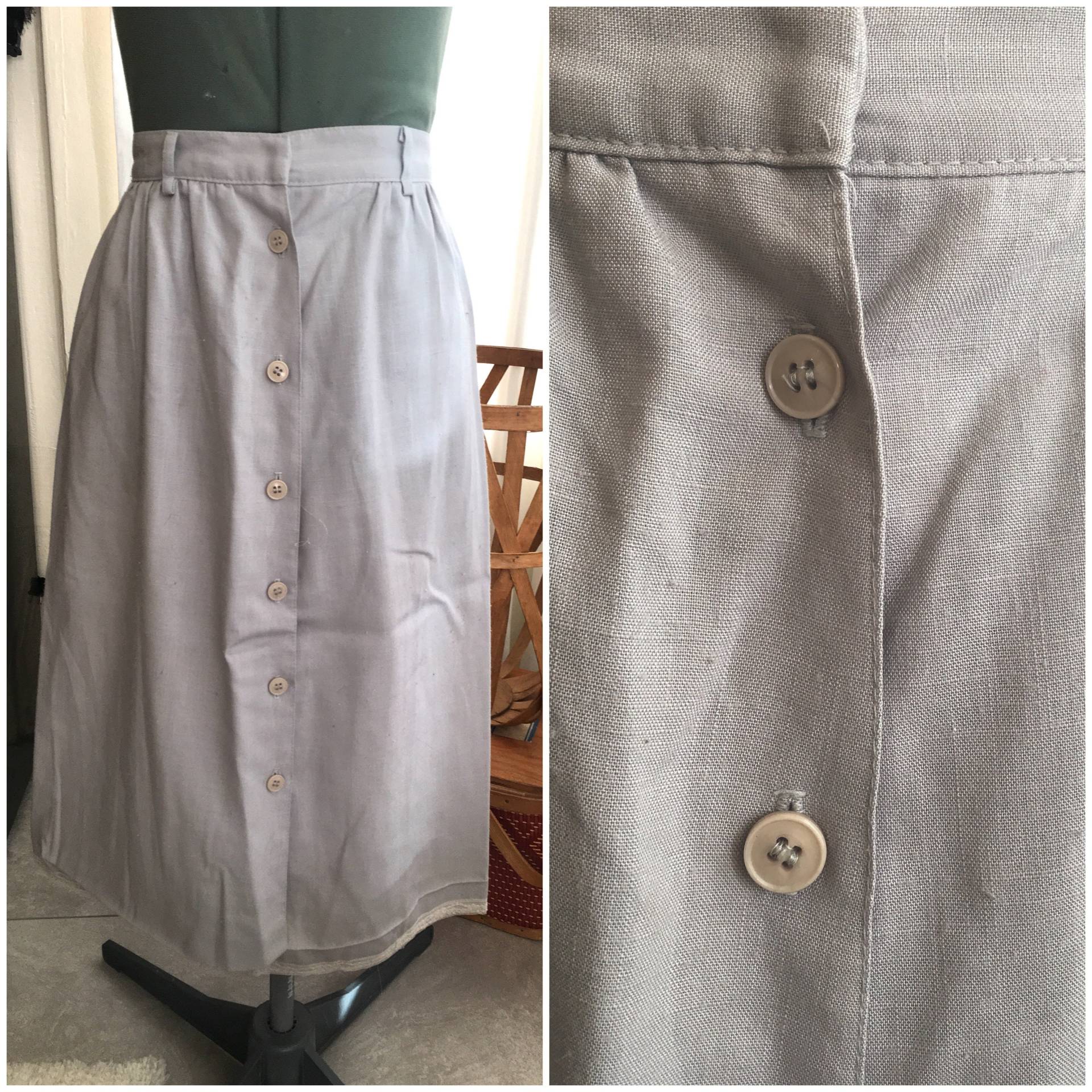 Hellblauer Button Up Midi Rock Hellblauer Button Up Midi Rock von ATallTale