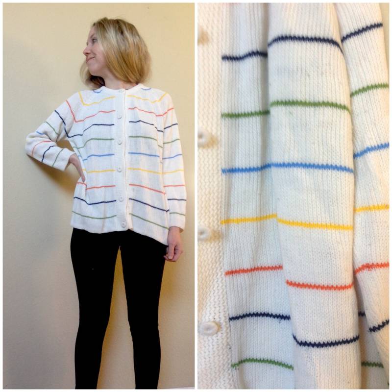 Im Regenbogen-Pullover von ATallTale