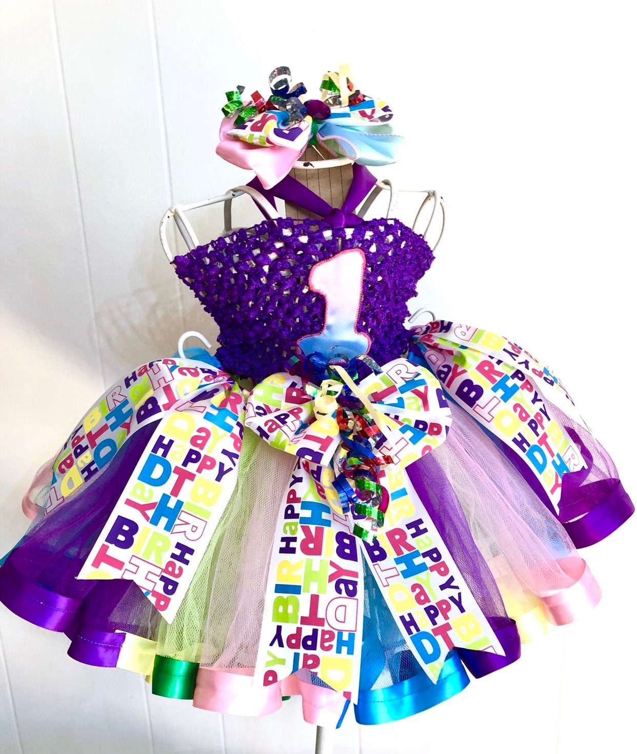Glücklich Geburtstag Tutu Ready2Ship Perfekt Für Den Ersten Foto Oder Baby Shower Geschenk Glücklich Geburtstag Tutu Ready2Ship Perfekt Für Den Ersten Foto Oder Baby Shower Geschenk von AThingOrTutu