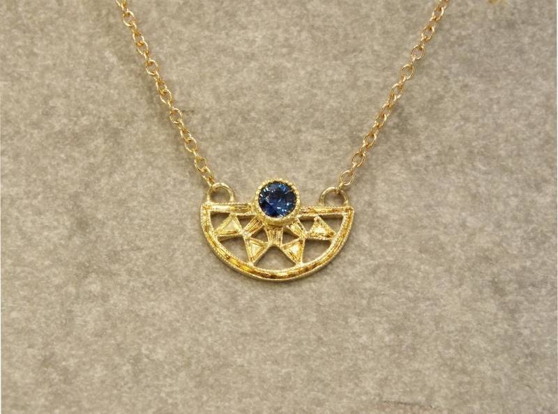 18K Gold Art Deco Halskette Rubin, Smaragd Oder Saphir Solitär von AThousandJoys