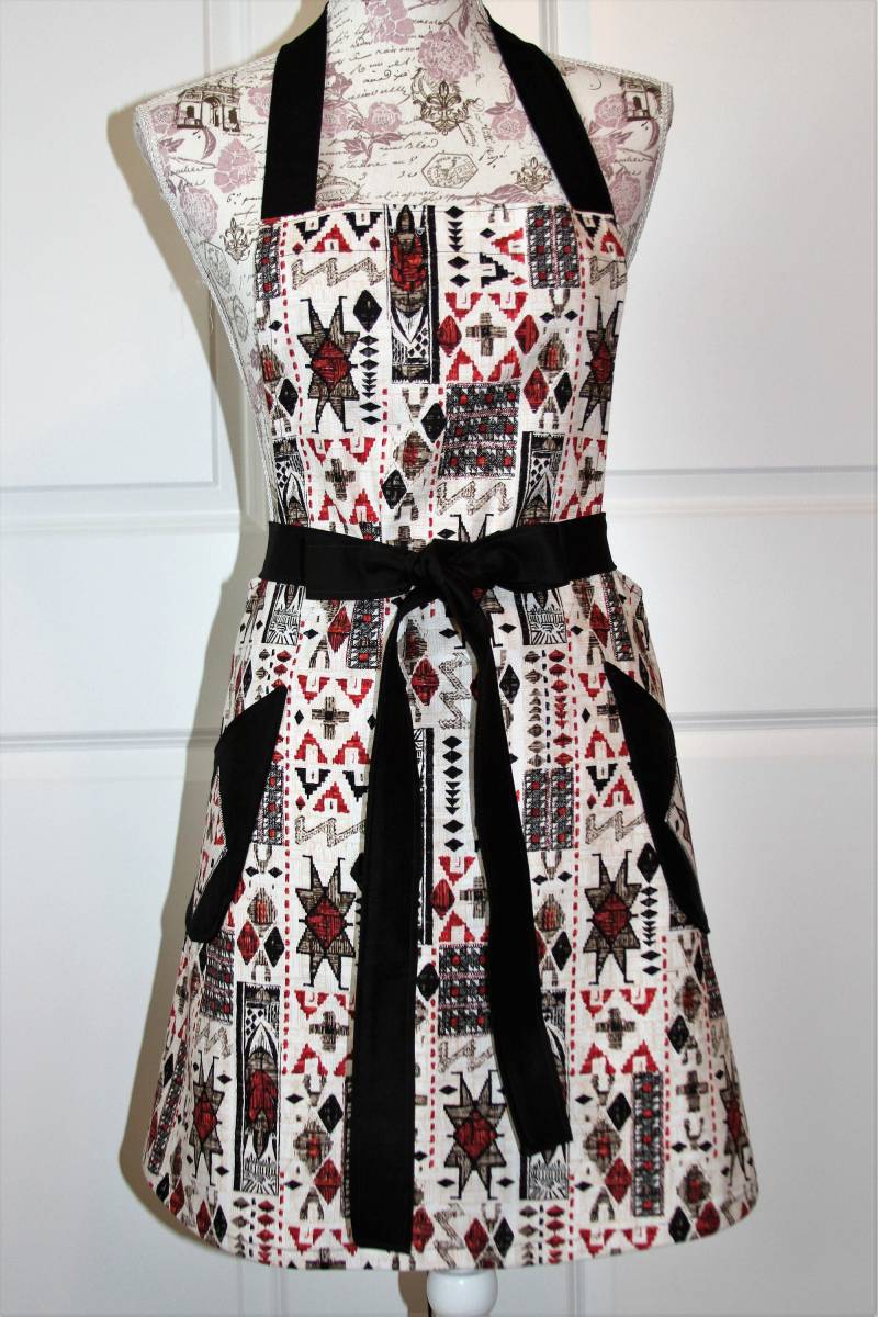 Gemusterte Schürze Für Damen Gemusterte Schürze Für Damen von ATouchofStitchery