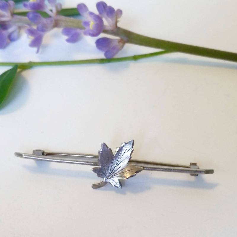 Ahorn Blatt Pin - Anstecknadel Brosche Krawatte Sterling von ATreasureHunt