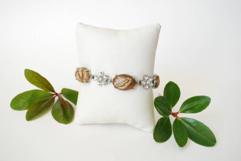 Jaspis Und Strass Armband - Blume Edelstahl Edelstein von ATreasureHunt