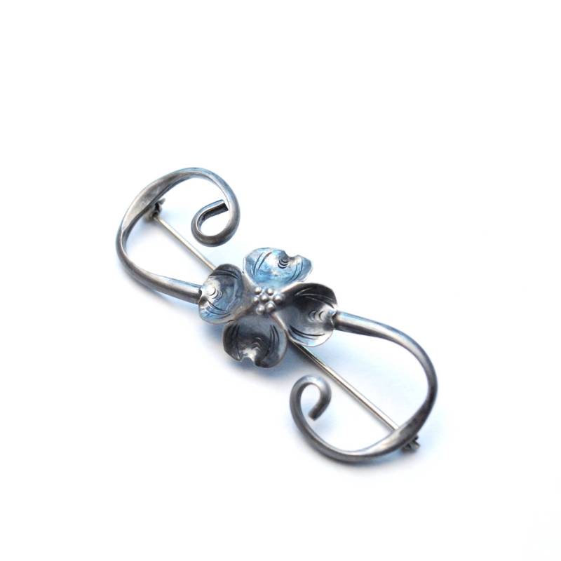Vintage Sterling Silber Hartriegel Brosche - Blume Nye Floral Handgefertigten Silberschmuck Vintage Sterling Silber Hartriegel Brosche - Blume Nye Floral Handgefertigten Silberschmuck von ATreasureHunt