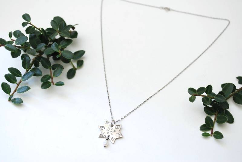 Zarte Sterling Silber Und Perlmutt Stern-Anhänger Halskette - R H Baumeln Perlen Kette von ATreasureHunt