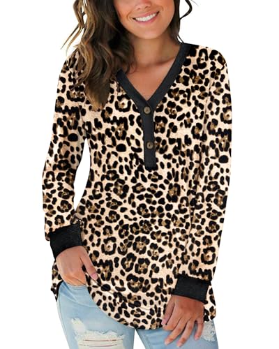AUSELILY Damen Pullover Langarm V-Ausschnitt Knopf Tunika Oberteile Henley Blusen Kausales Lose T Shirts(Brauner Fleckleopard,S) von AUSELILY