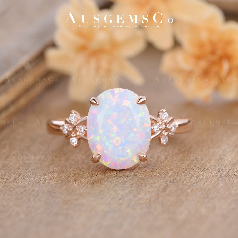 10x8mm Facettierter Opal Verlobungsring Rosegold Lab Ring Frauen Ovalschliff Ehering Oktober Geburtsstein Jahrestag Geschenk Für Sie von AUSGEMSCo