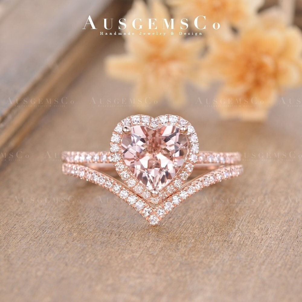 2Ct Herzförmiger Morganit Verlobungsring Set Rosegold Braut Halo Diamant Ehering Geschwungener Ring Zierlicher von AUSGEMSCo