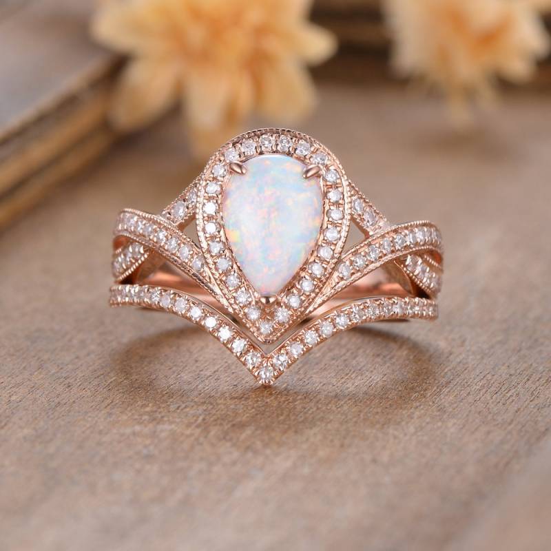 Birnenförmige Opal Verlobungsring Rose Gold Braut Set Halo Diamant Infinity Band Frauen Ring Einzigartige Antike Hochzeit Lab 6 X 9 Mm von AUSGEMSCo