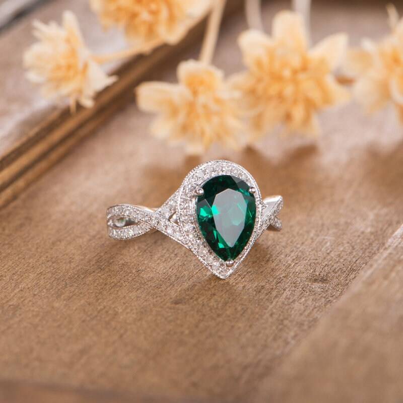 Birnförmige Smaragd Verlobungsring Weißgold Halo Diamant Infinity Band Braut Frauen Ring Birthstone Kann Hochzeit Jahrestag von AUSGEMSCo