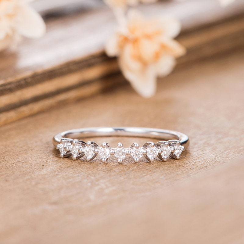 Eternity Diamant Band Ehering Frauen Minimalist Stapeln Passend Zarte Ring Braut Zierliche Versprechen Jahrestag Einfache Weißgold von AUSGEMSCo