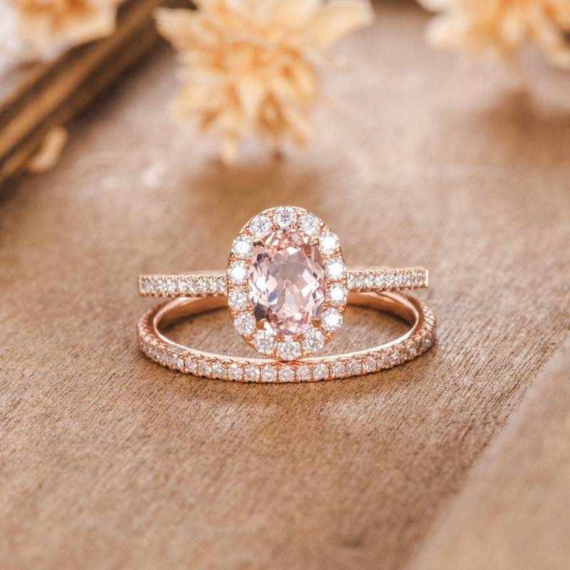 Rose Gold Morganit Verlobungsring Set Ovalschliff Braut Diamant Halo Halbe Ewigkeit Stapeln Passend Band Jahrestag Geschenk Frauen 2-Tlg von AUSGEMSCo