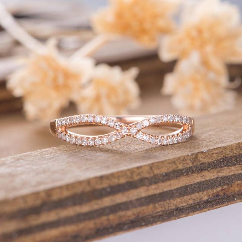 Unendlich Hochzeit Band Frauen Diamant Rose Gold Braut Zierliche Stapeln Passende Jahrestag Geschenk Für Ihre Halbe Ewigkeit von AUSGEMSCo