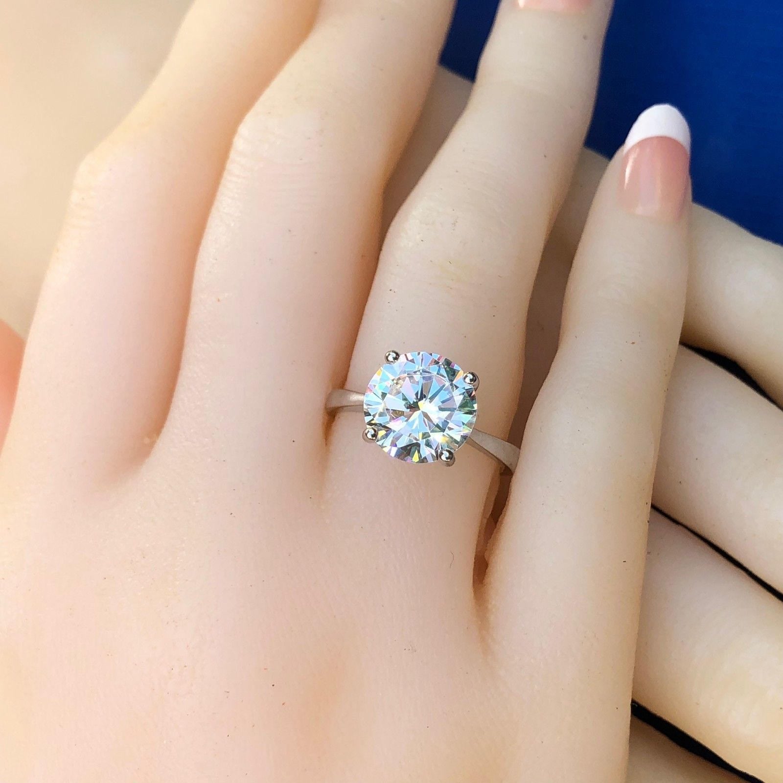 Verlobungsring Verlobung Ehering, Rundschliff, 4Ct Solitaire Ring, Lab Erstellt, Simuliert Diamant-Verlobungsring, Größe 4-11 von AUZJewellery