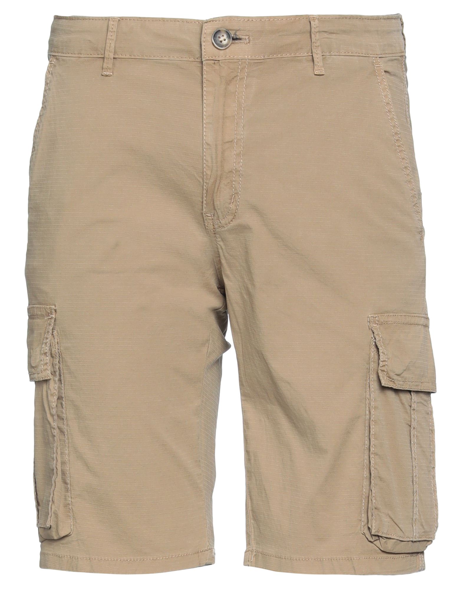 AVIGNON Shorts & Bermudashorts Herren Braun von AVIGNON