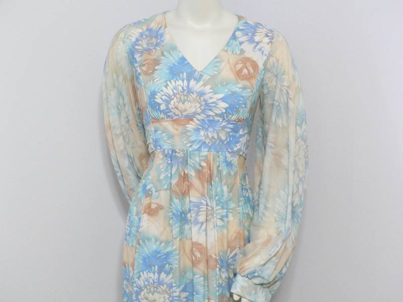 1960Er Bis 1970Er Jahre Maxikleid Mit Empire-Taille Und Bischofsärmeln, Hippie-Maxikleid von AVIVB