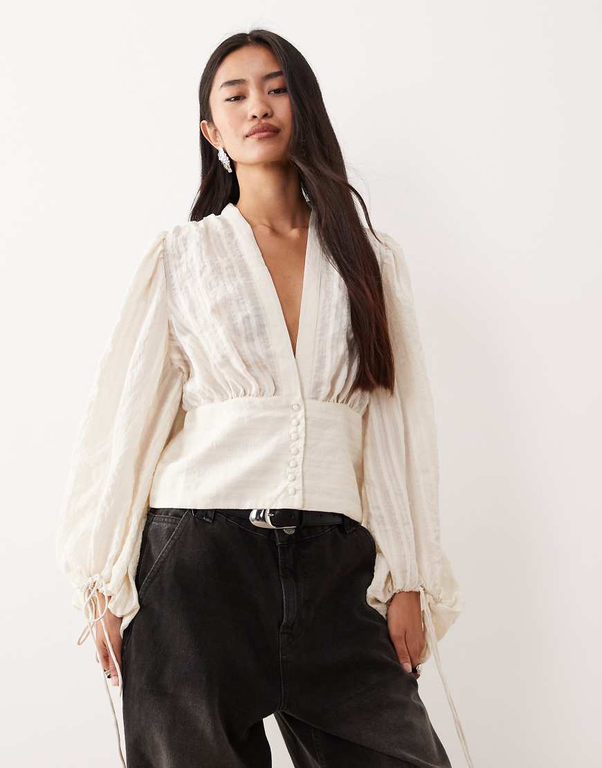 AWARE - Bluse in Creme mit Boho-Stil, Ballonärmeln und Knopfleiste-Weiß von AWARE