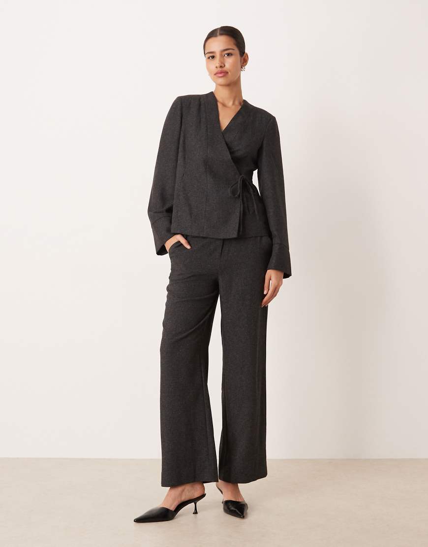 AWARE - Elegante, dezente Hose in meliertem Dunkelgrau mit weitem Bein, Kombiteil von AWARE