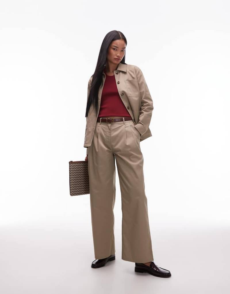 AWARE - Elegante Hose in Stein mit Bundfalten und weitem Bein, Kombiteil-Neutral von AWARE