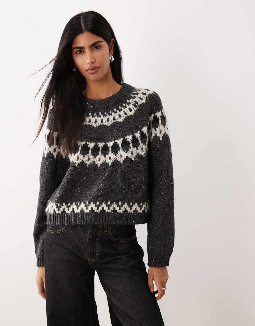 AWARE - Grobstrickpullover aus Wollmix in meliertem Grau mit Norwegermuster von AWARE