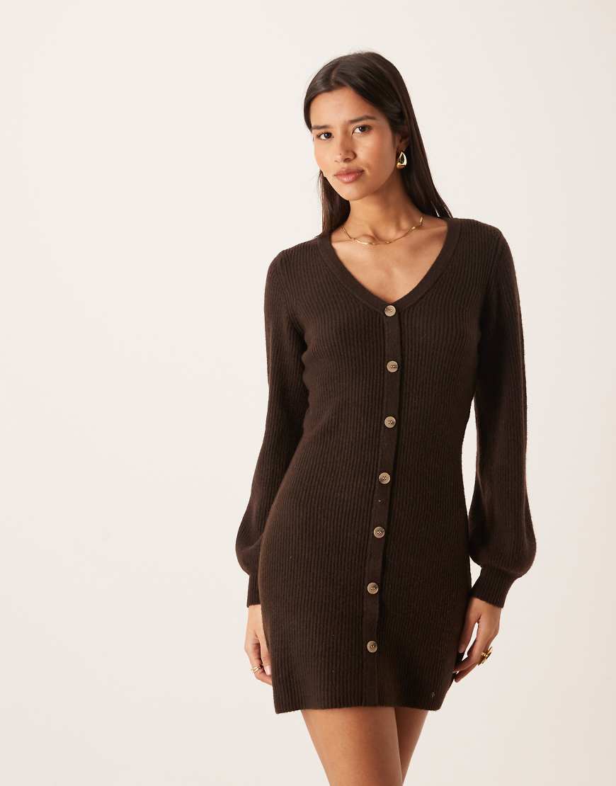 AWARE - Minikleid aus Strick in Schokobraun mit Knopfleiste vorne-Brown von AWARE