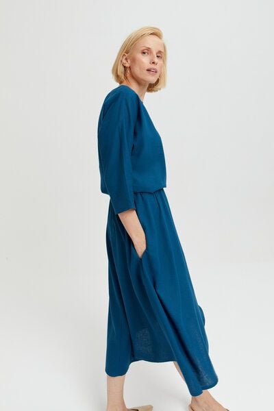 AYANI Nane Midikleid mit ¾-Ärmeln aus Leinen & ECOVERO AYANI Nane Midikleid mit ¾-Ärmeln aus Leinen & ECOVERO von AYANI