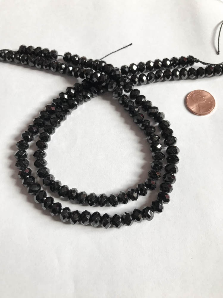 Schwarzer Spinell Rondel Facettiert 8 Mm Unusal/Ein Von Einer Art, Fein Geschnitten & Poliert 100 % Natürlich, Sehen Aus Wie Schwarze Diamanten 16 von AYSJewels