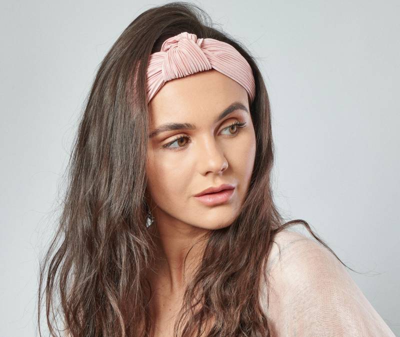 Pastell Rosa Stirnband Starrer Twisted Knot in Plissee Seidiger Stoff Buy 1 Get Gratis von AYStudioUK