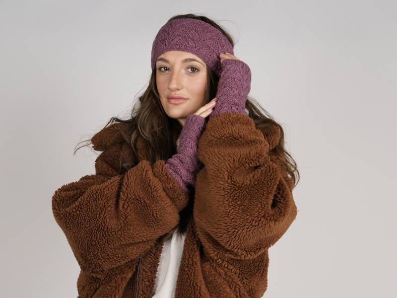 Räumung Stirnband & Pulswärmer Mulberry Pink Reine Wolle Fairtrade Handgestrickt Micro Fleece Futter von AYStudioUK