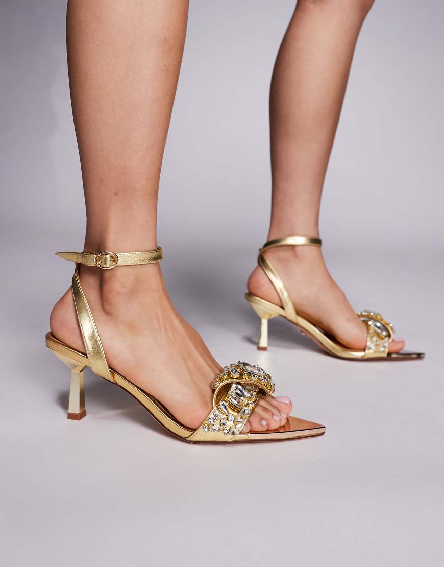 Azalea Wang - Lethe - Sandalen in Gold mit spitzer Zehenpartie und Verzierung-Goldfarben von AZALEA WANG
