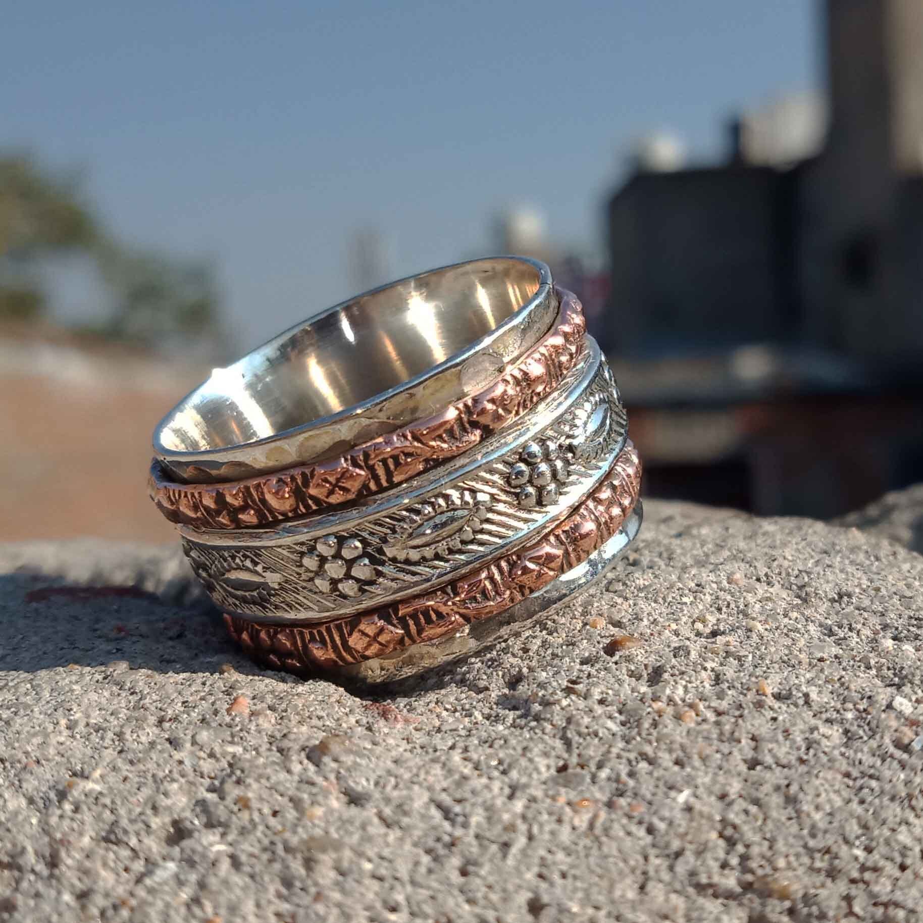 Aaa Atemberaubender Designer Ring, Spinner Angst Meditation Spinning Daumen Drei Ton Handgemachte Schmuck Geschenk von Aahiljewellery