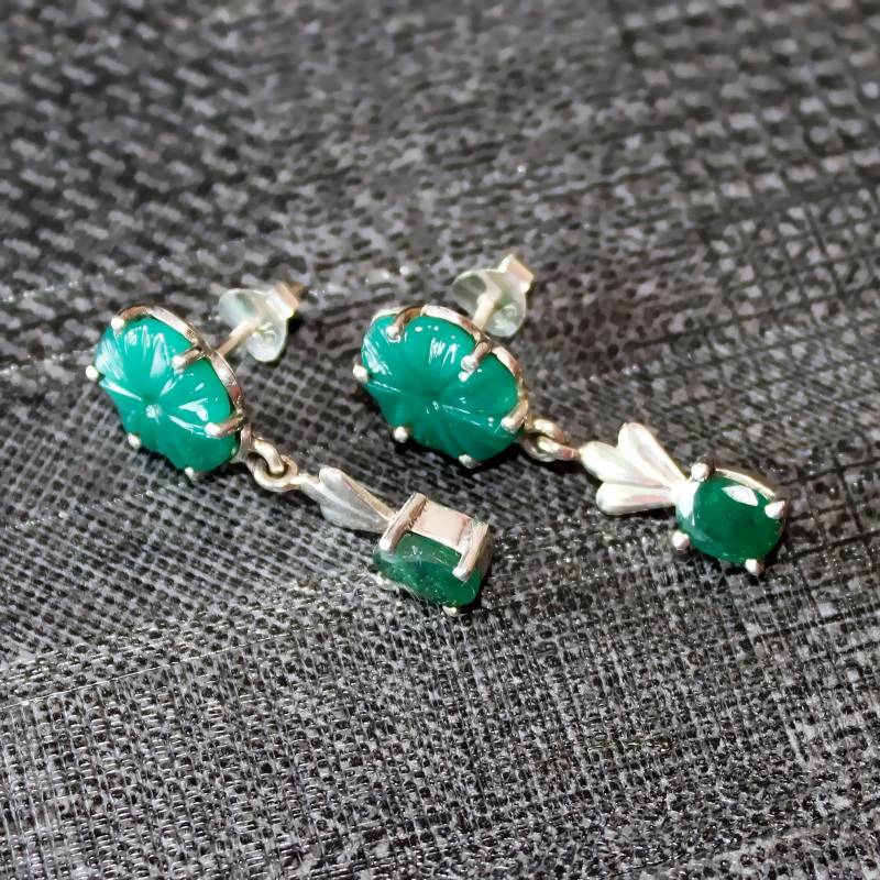 35 Cts Natürliche Feinschnitt-Handarbeit Facettierte Smaragd - Und Blumen-Schliff Geschnitzte Grüne Onyx 925 Massiv von AaizahGemsShop
