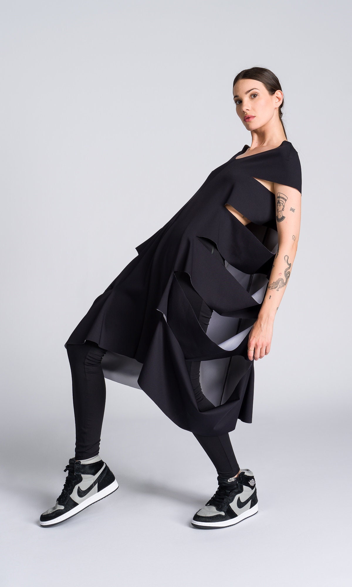 Ärmellose Tunika Mit Seitlichen Cutouts A92300 von Aakasha