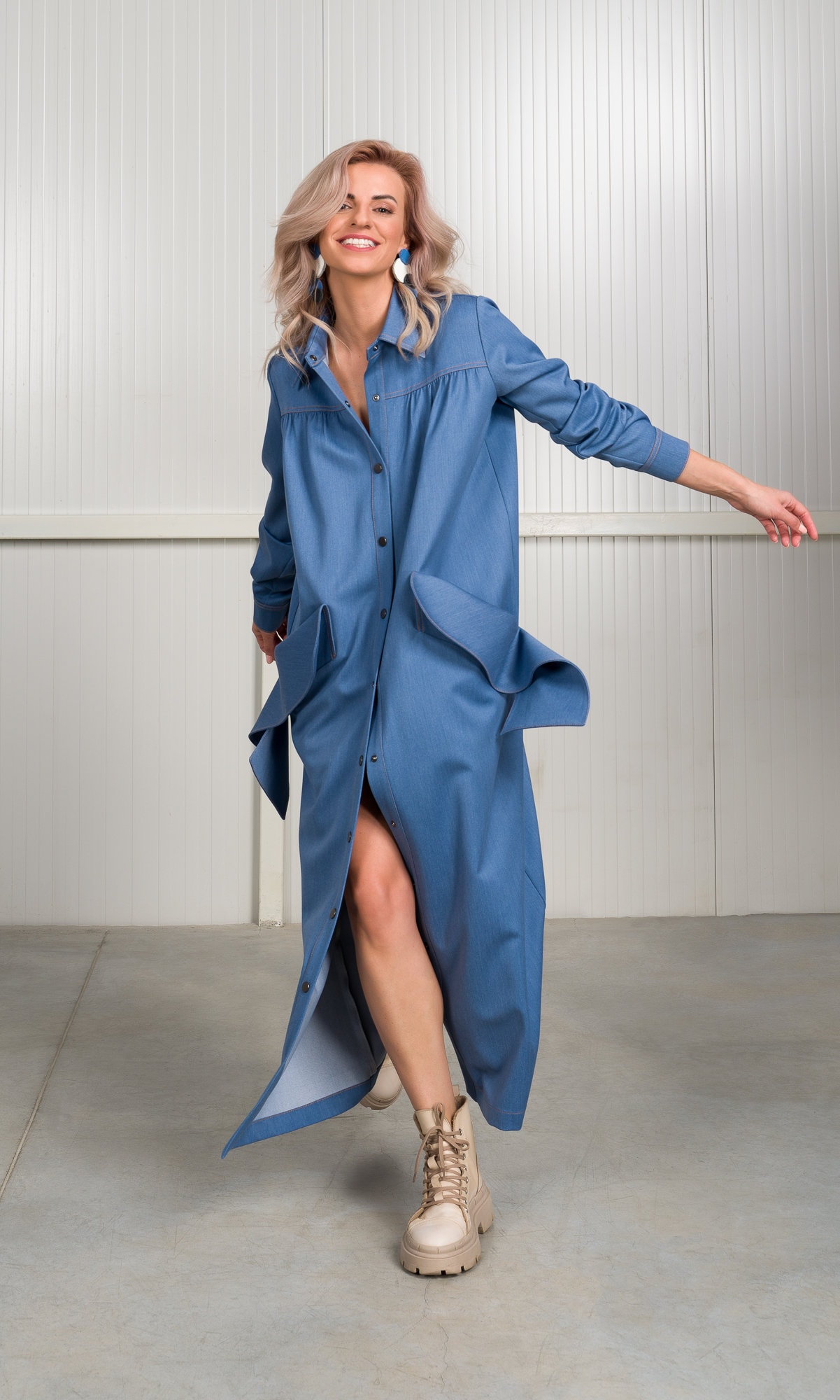 Chambray Hemdkleid Mit Klappentaschen A92197 von Aakasha