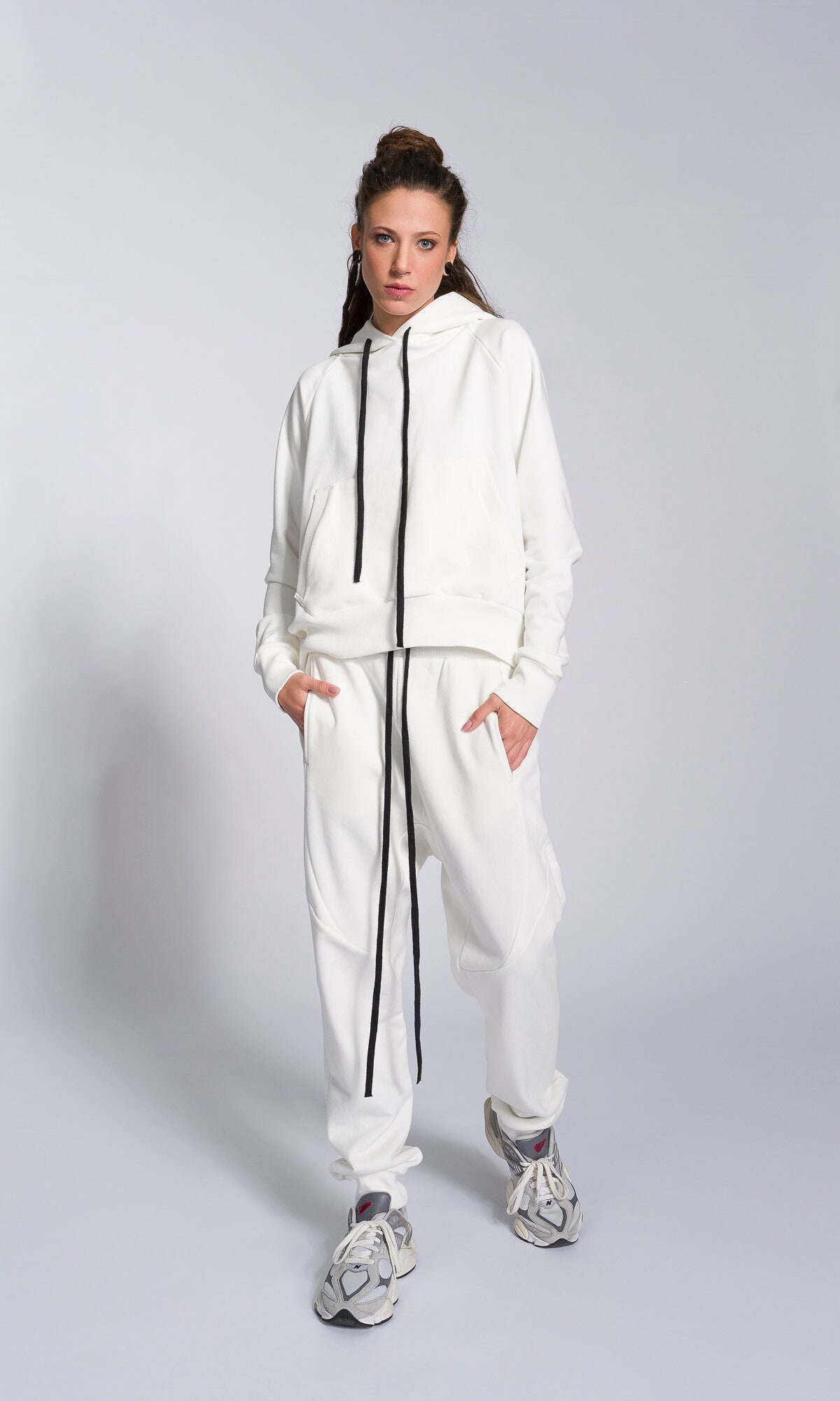 Jogger Hose Mit Tiefem Schritt A92320 von Aakasha