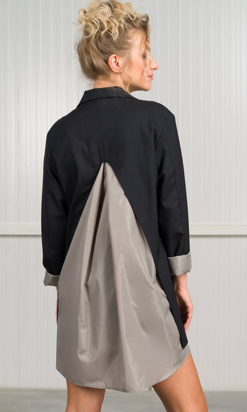 Kontrastierende Details Blazer Mit Roll-Up Ärmeln A92203 von Aakasha