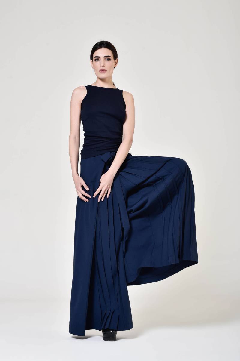 Neue Lockere Weite Navy Tellerrock - Hose/Mit Weitem Bein Frühling Kollektion Von Aakasha A05760 von Aakasha