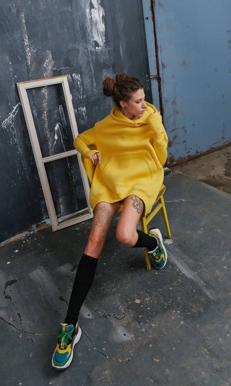 Oversized Hoodie Mit Tiefer Schulter A92039 von Aakasha