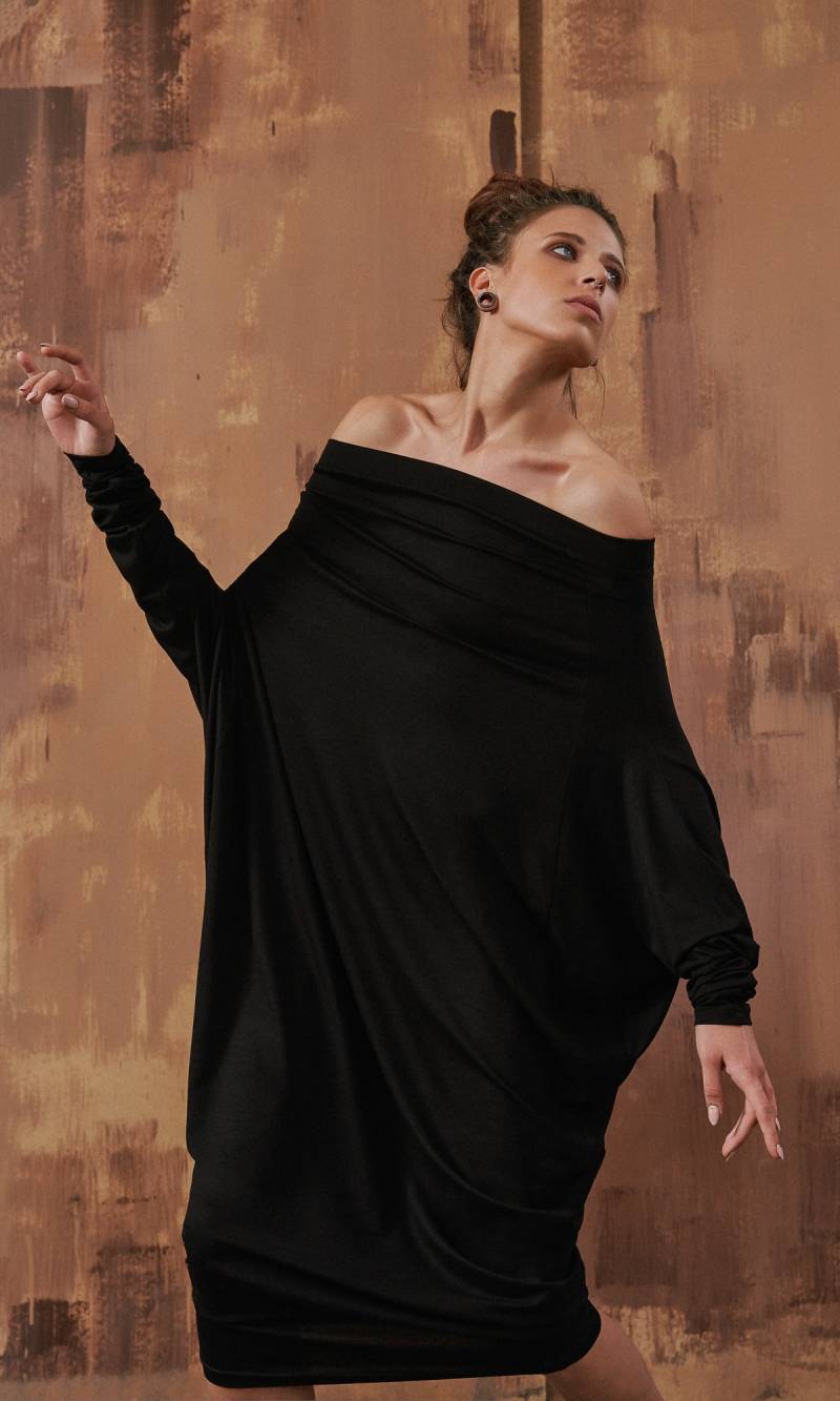 Plus Size Multi Way Midi Kleid , Übergroßes Tunika-Oberteil A92032 von Aakasha