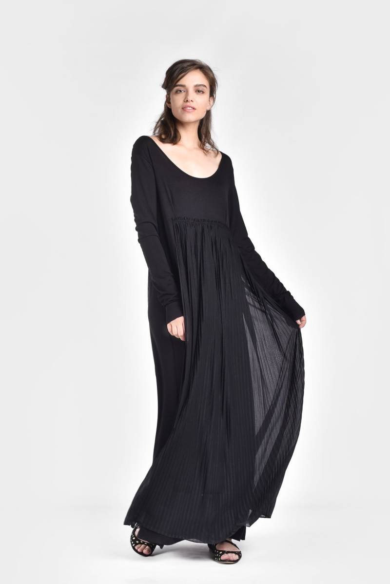 Übergroßes Maxi Kleid, Übergroßer Kaftan, Plissee Kleid Mit Hoher Taille Und Langen Ärmeln A03665 von Aakasha